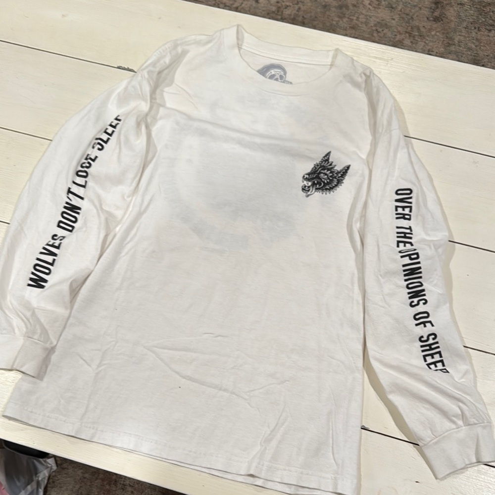 PacSun White Long Sleeve Tee with Black Text